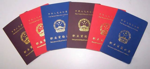 ql-editor-img-center