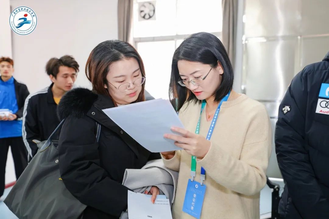 ql-editor-img-center