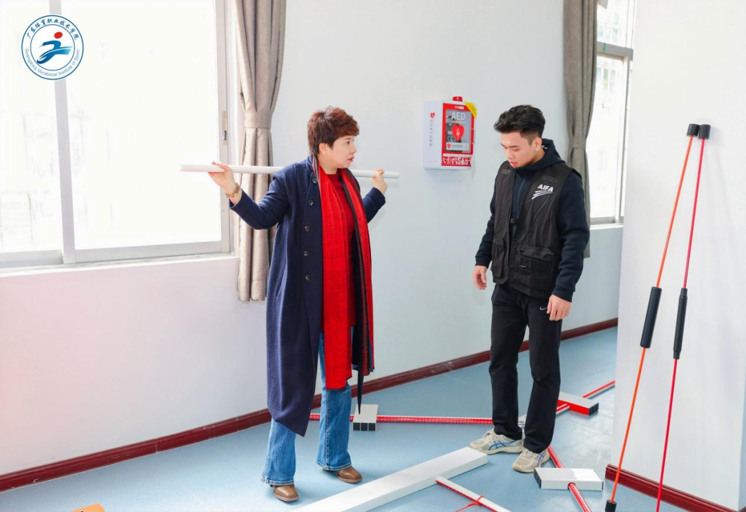 ql-editor-img-center