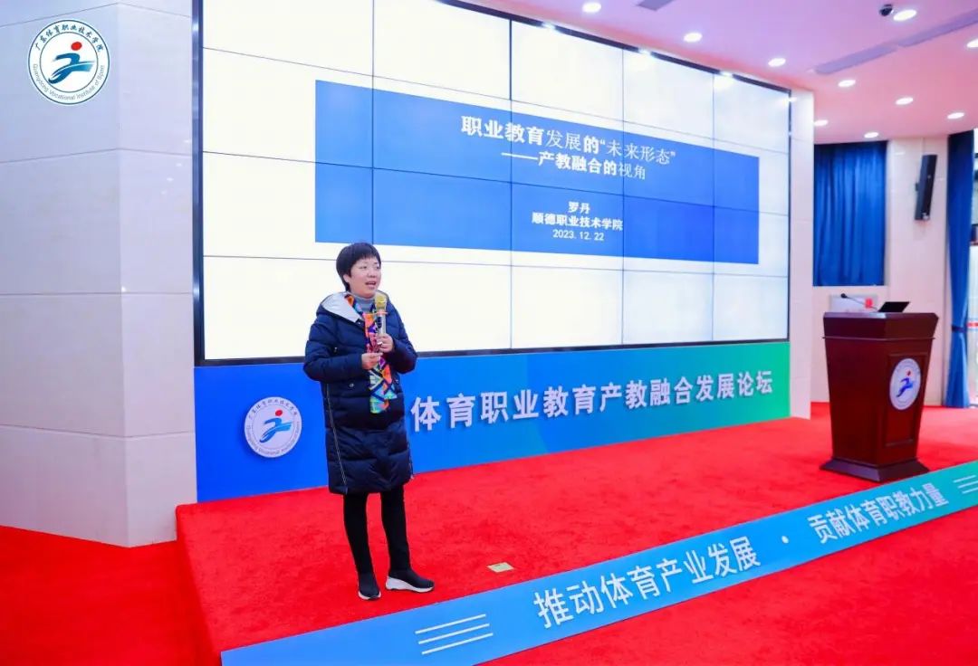 ql-editor-img-center