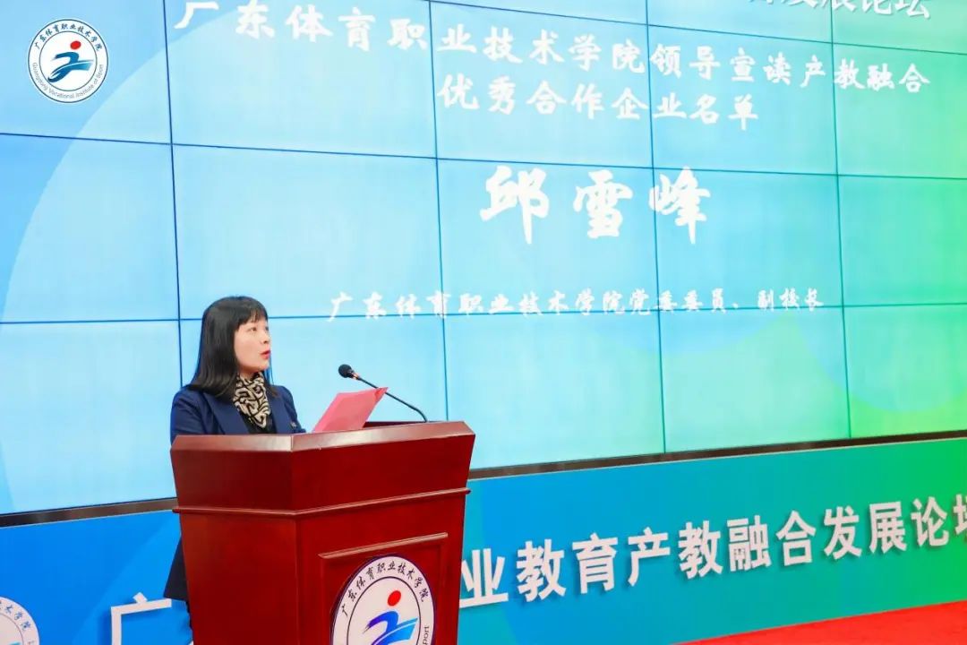 ql-editor-img-center