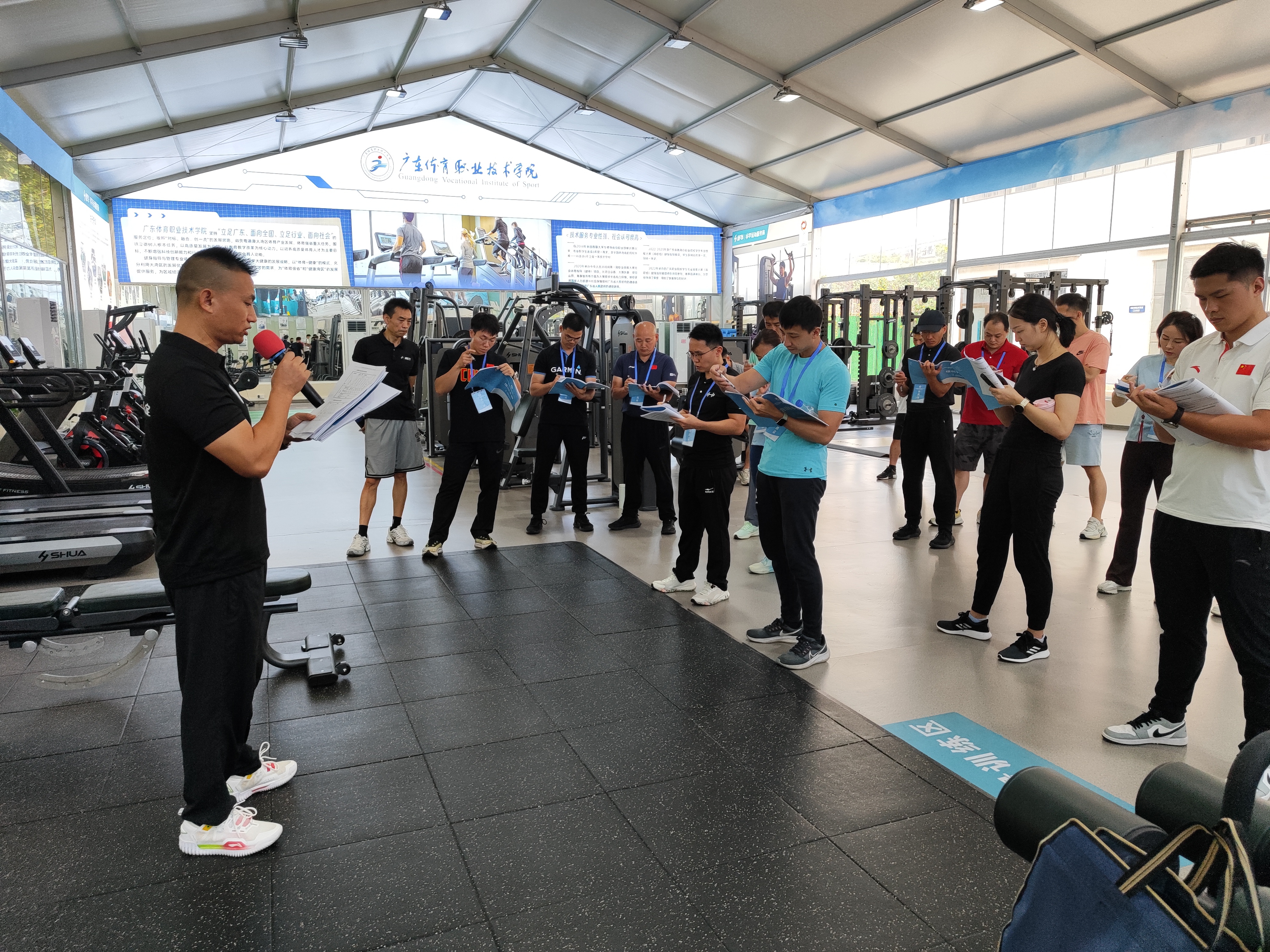 ql-editor-img-center