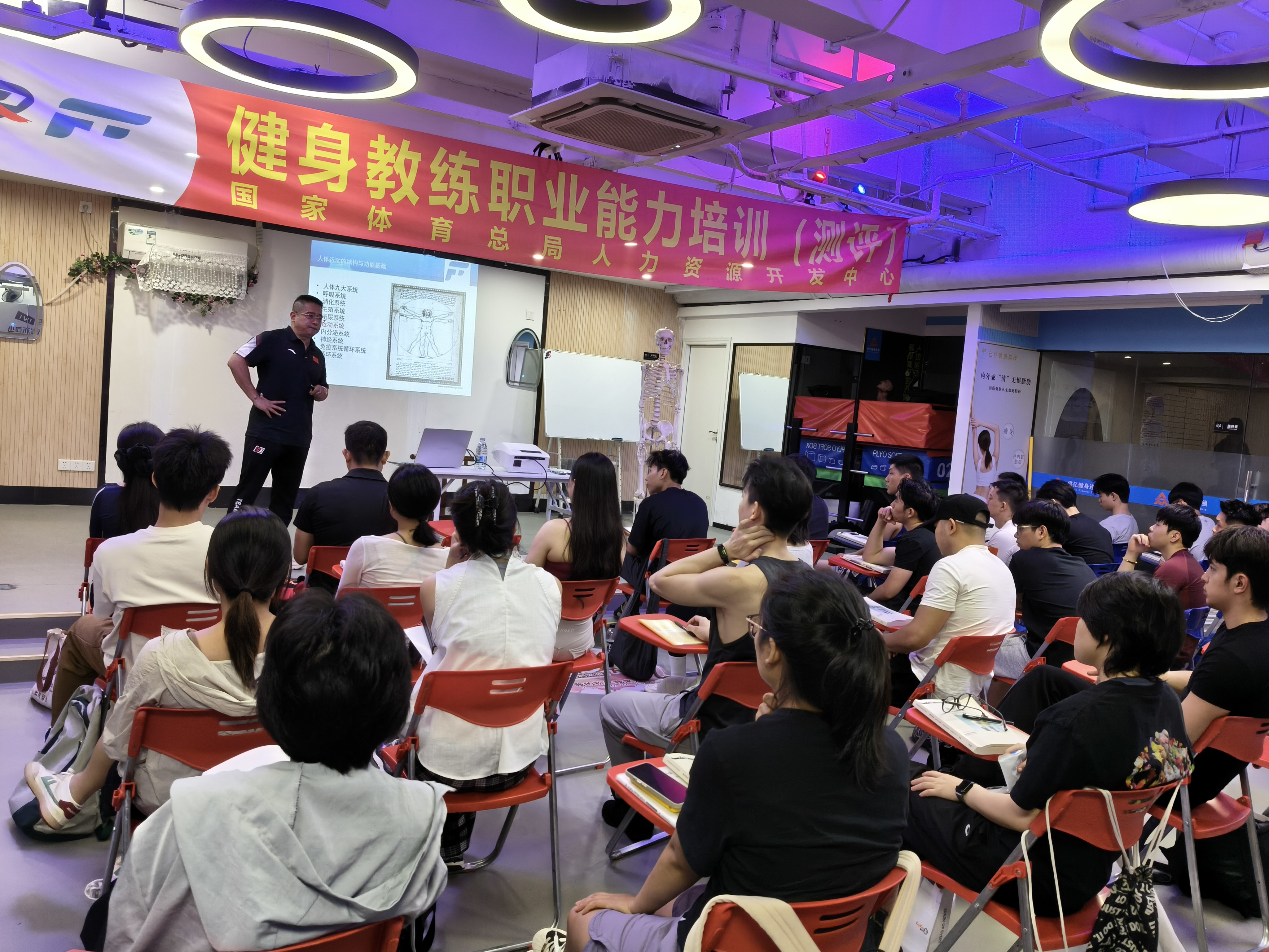 ql-editor-img-center