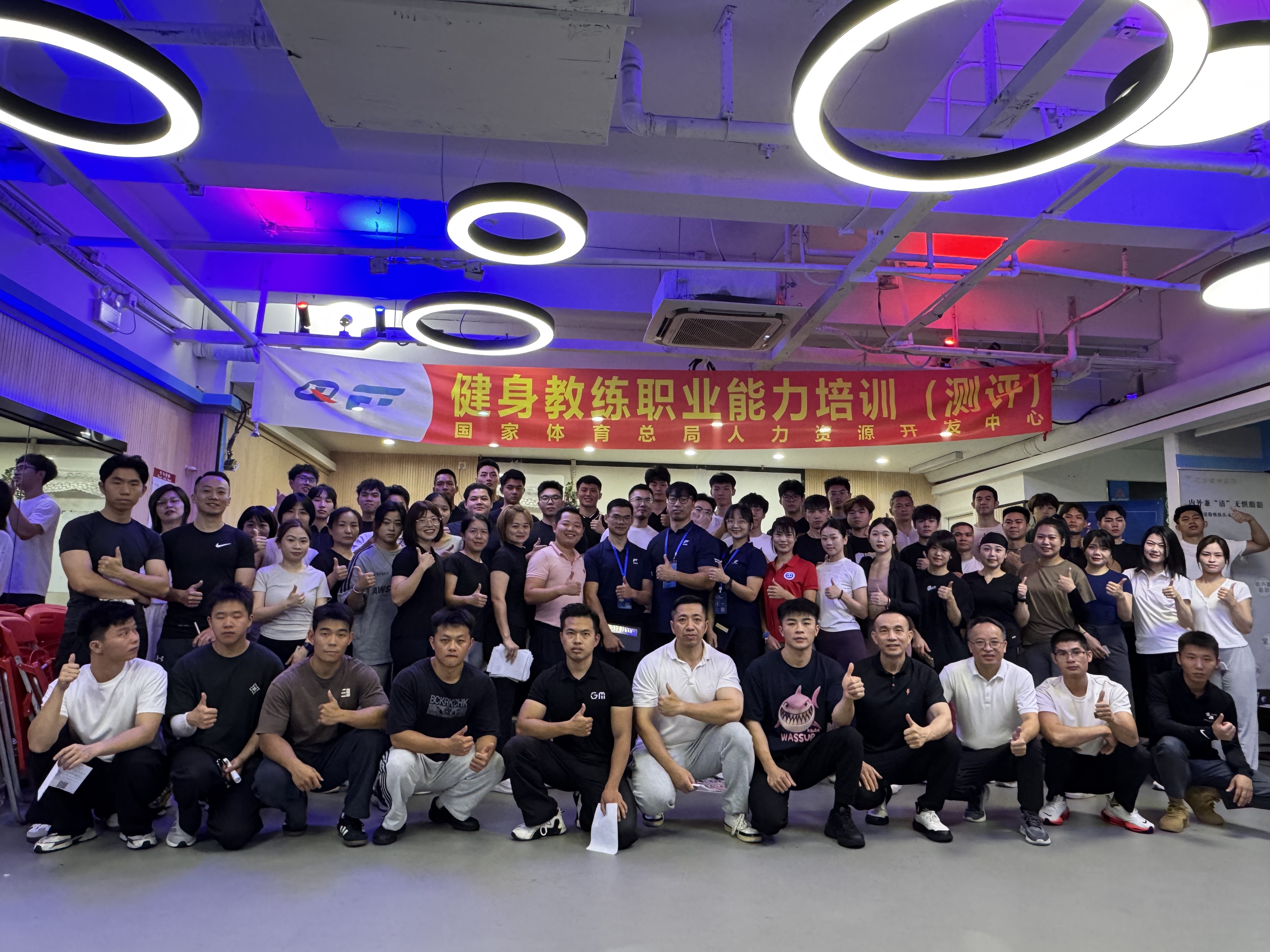 ql-editor-img-center