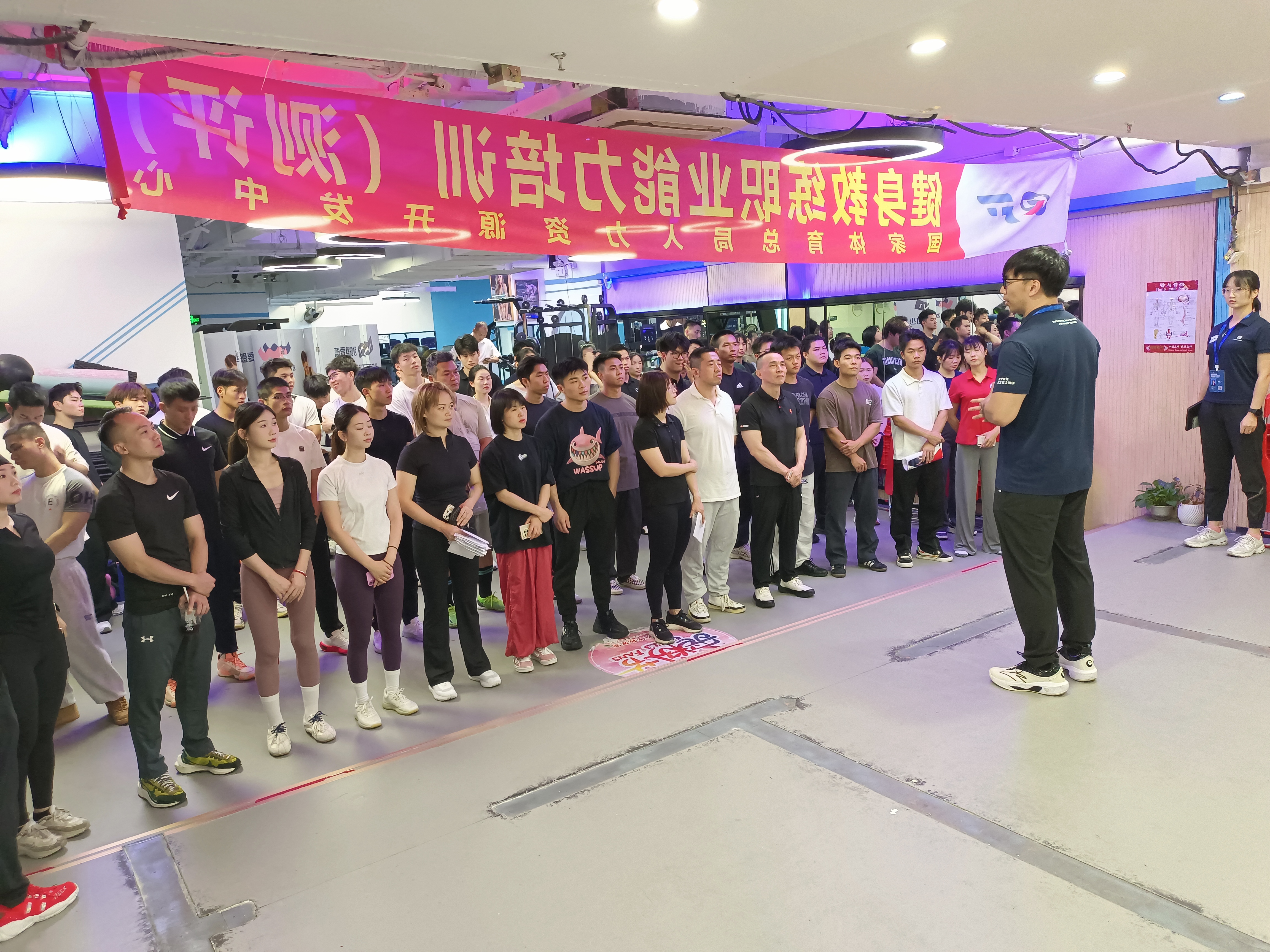 ql-editor-img-center