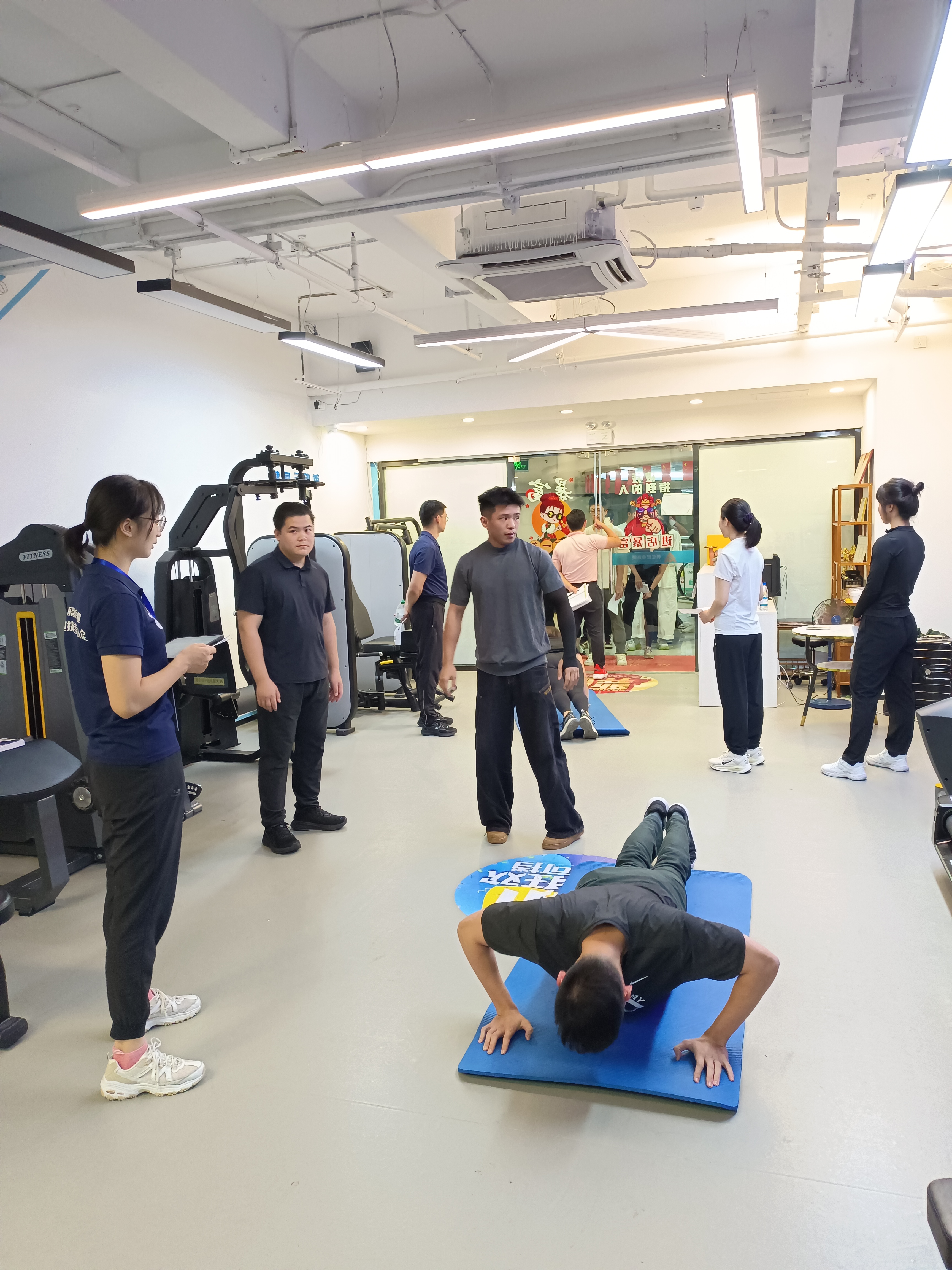 ql-editor-img-center