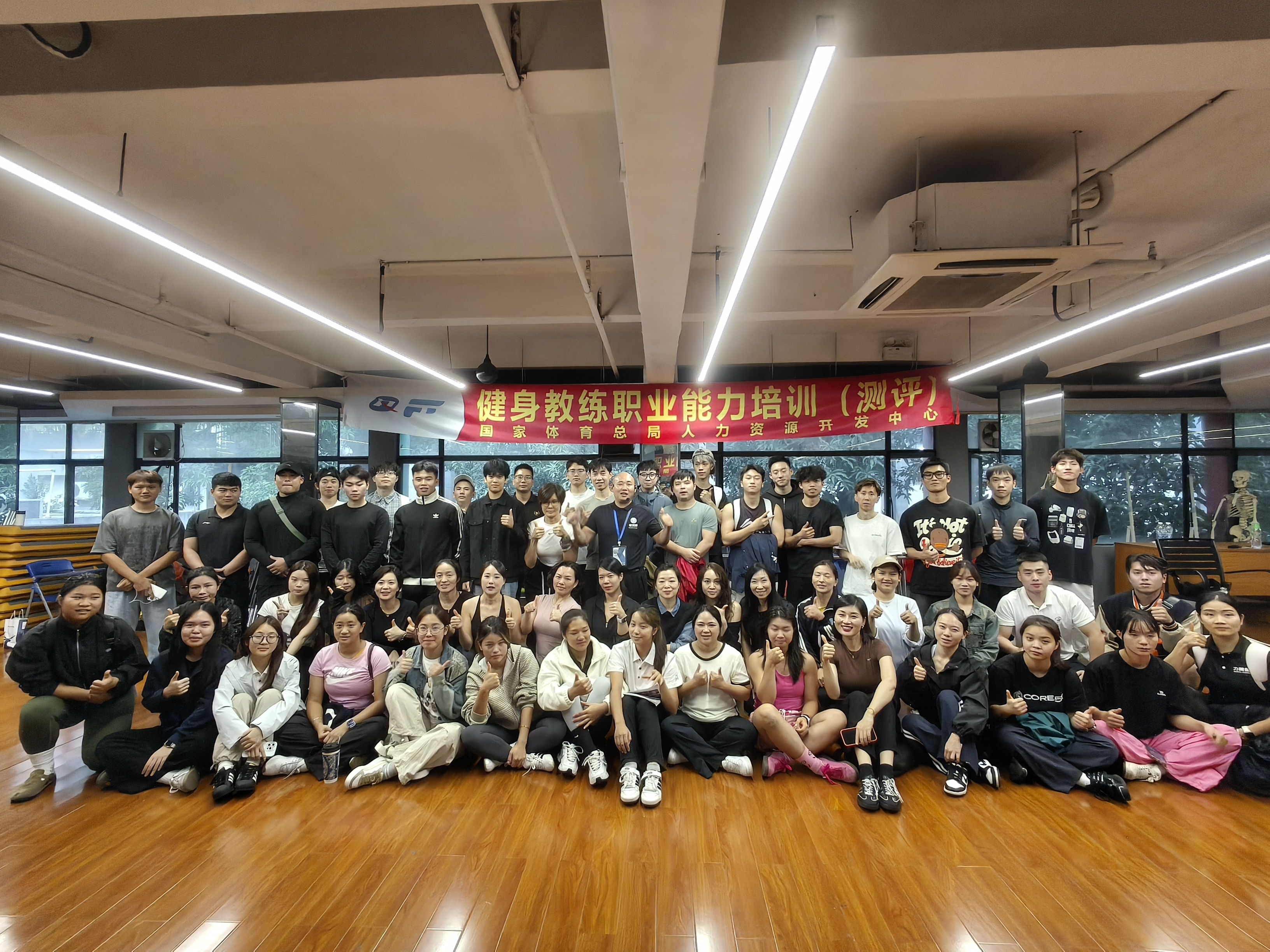 ql-editor-img-center