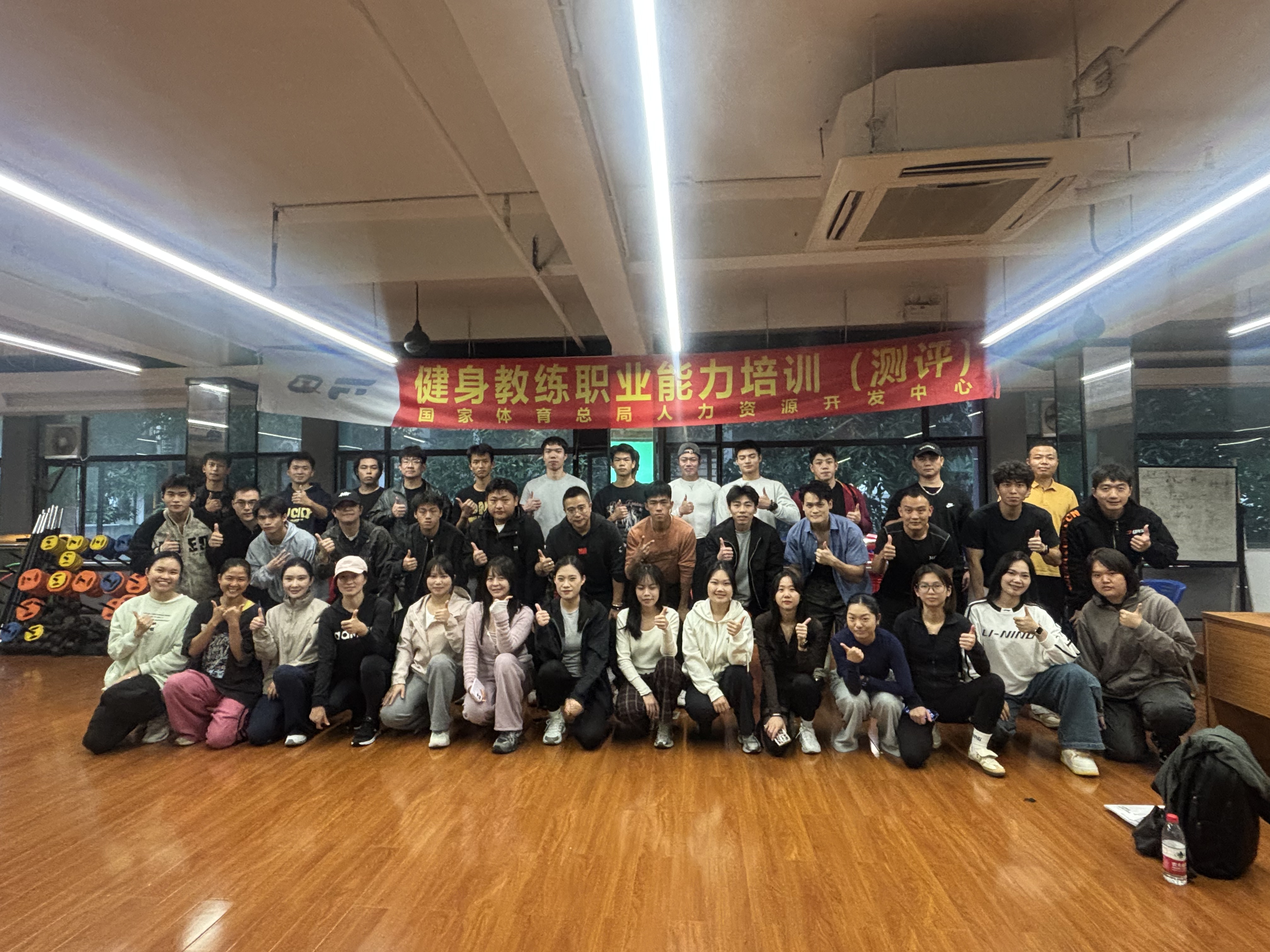 ql-editor-img-center