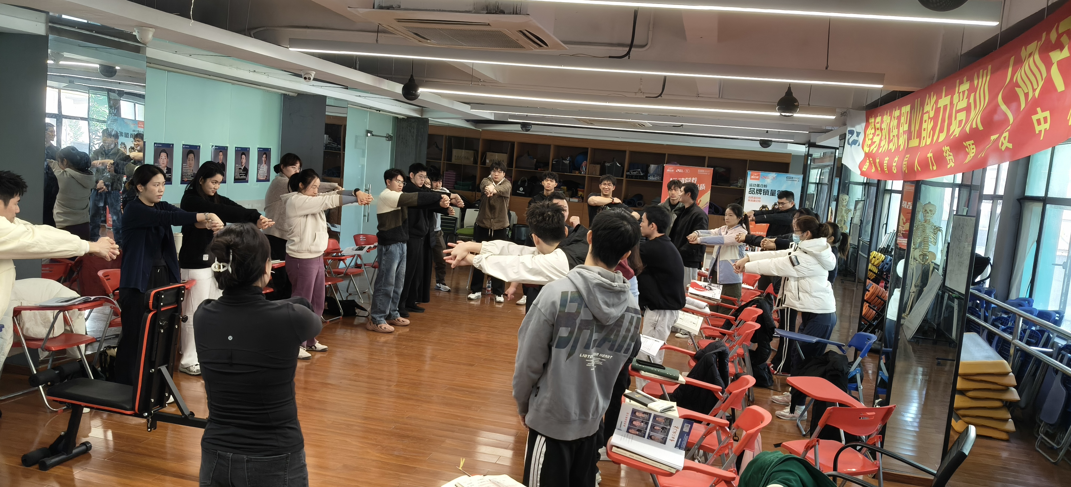 ql-editor-img-center