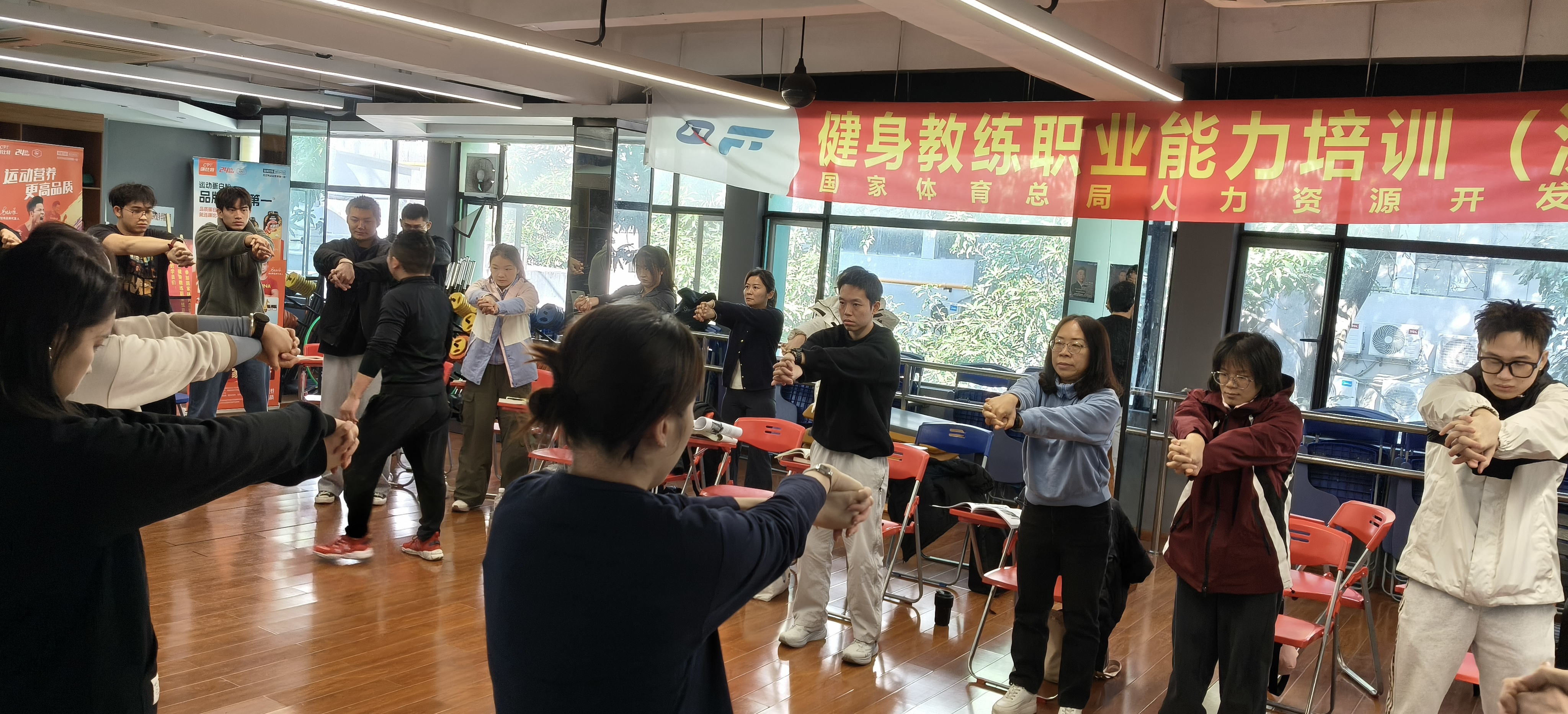 ql-editor-img-center