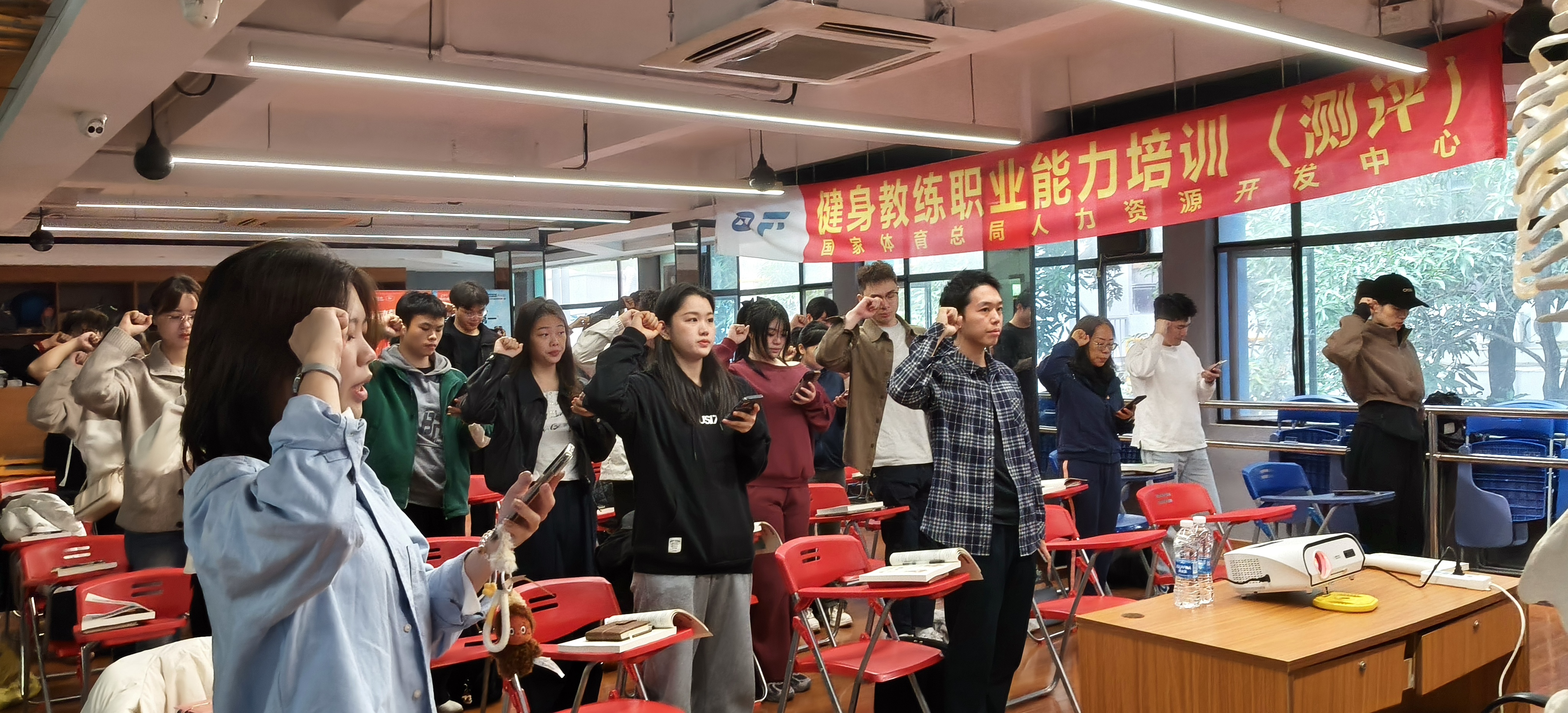 ql-editor-img-center