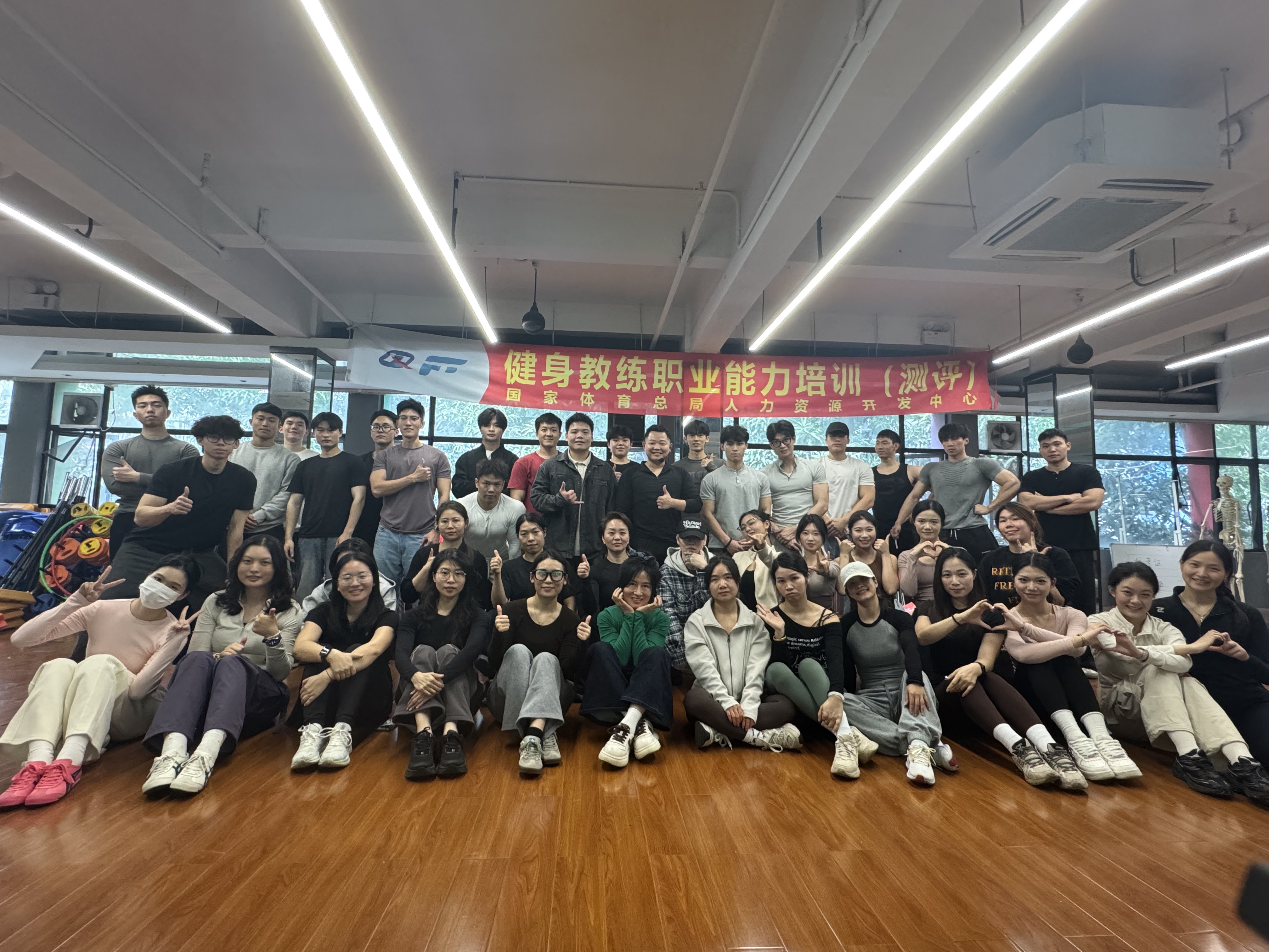 ql-editor-img-center