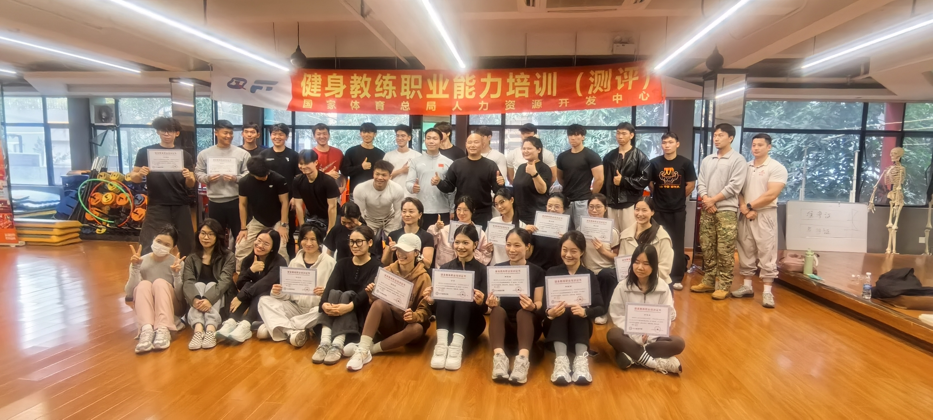 ql-editor-img-center