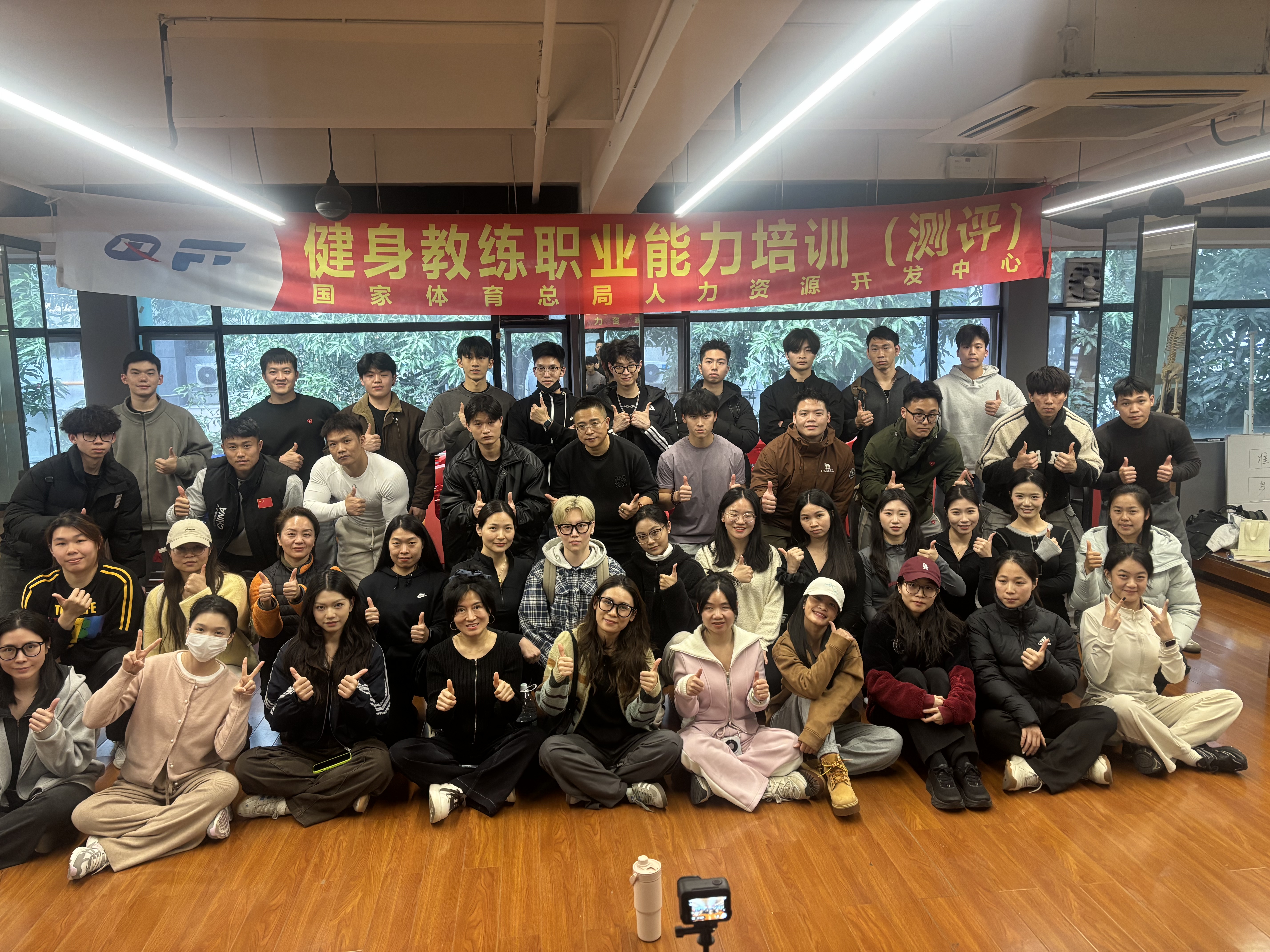 ql-editor-img-center