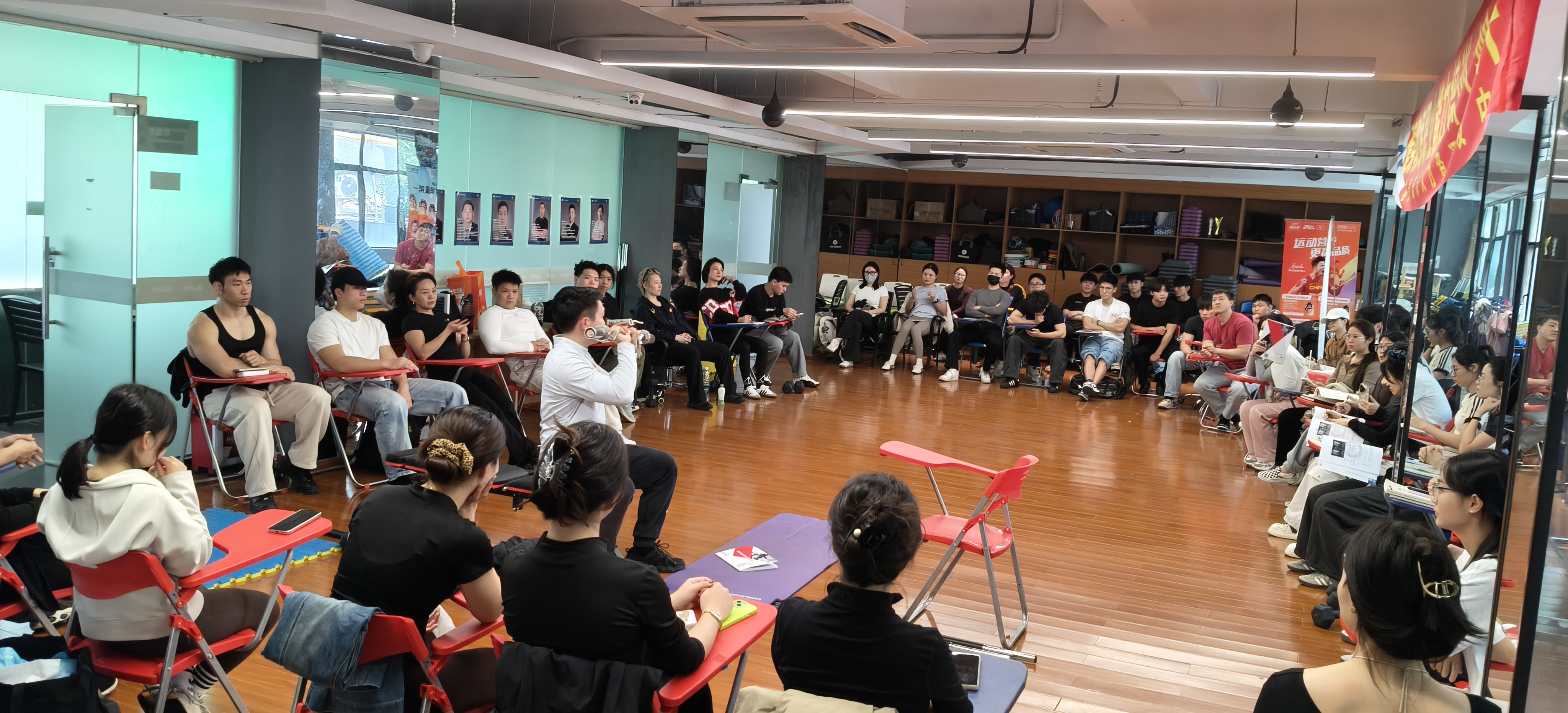 ql-editor-img-center