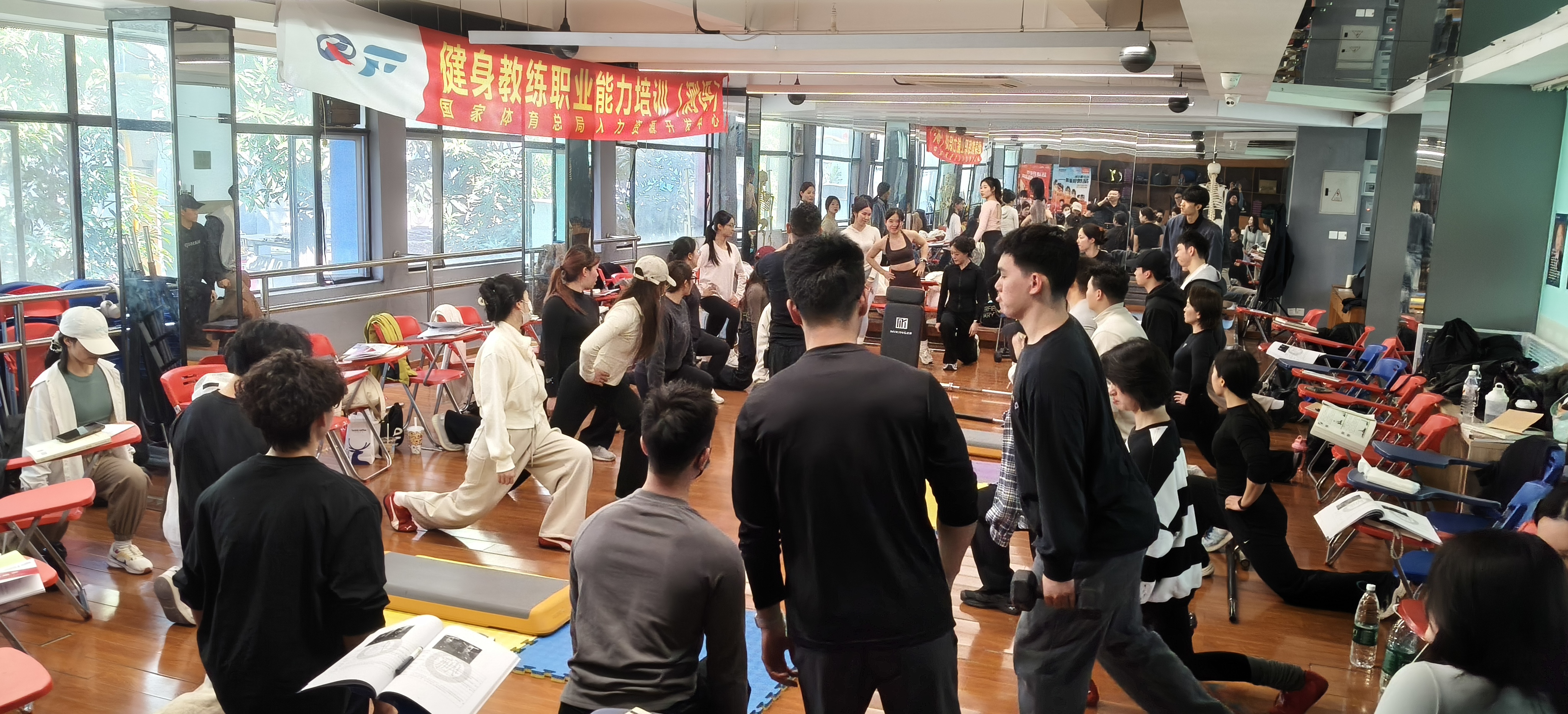 ql-editor-img-center