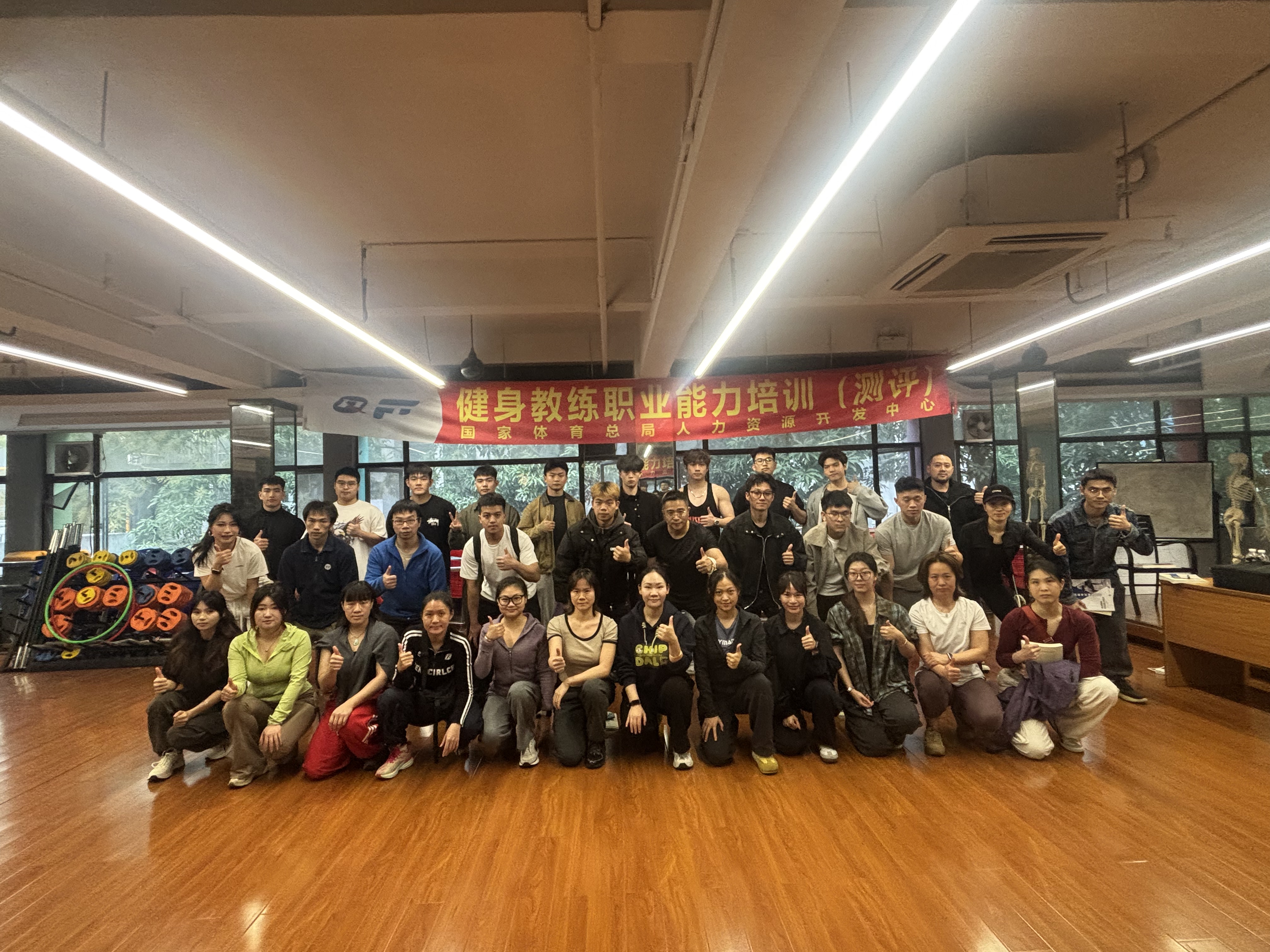 ql-editor-img-center