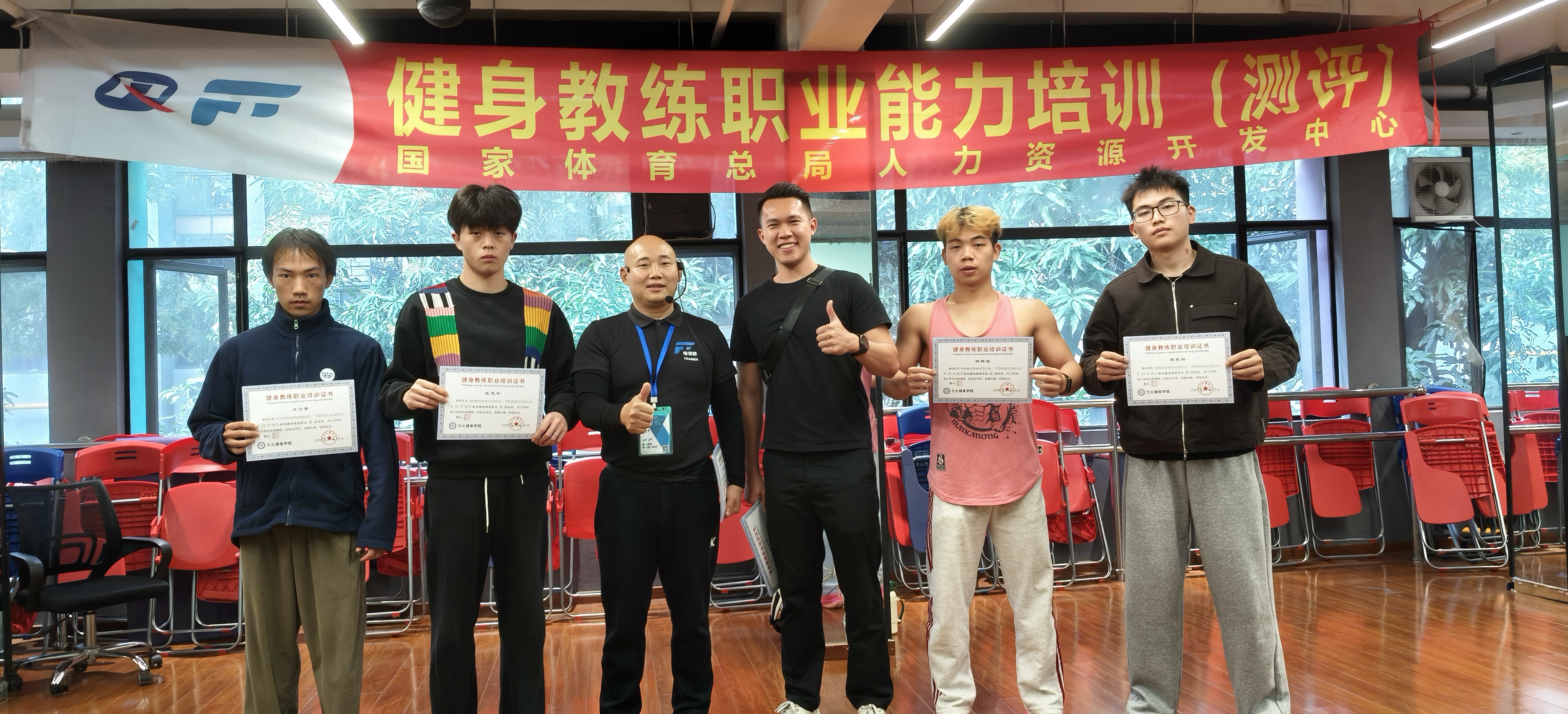 ql-editor-img-center