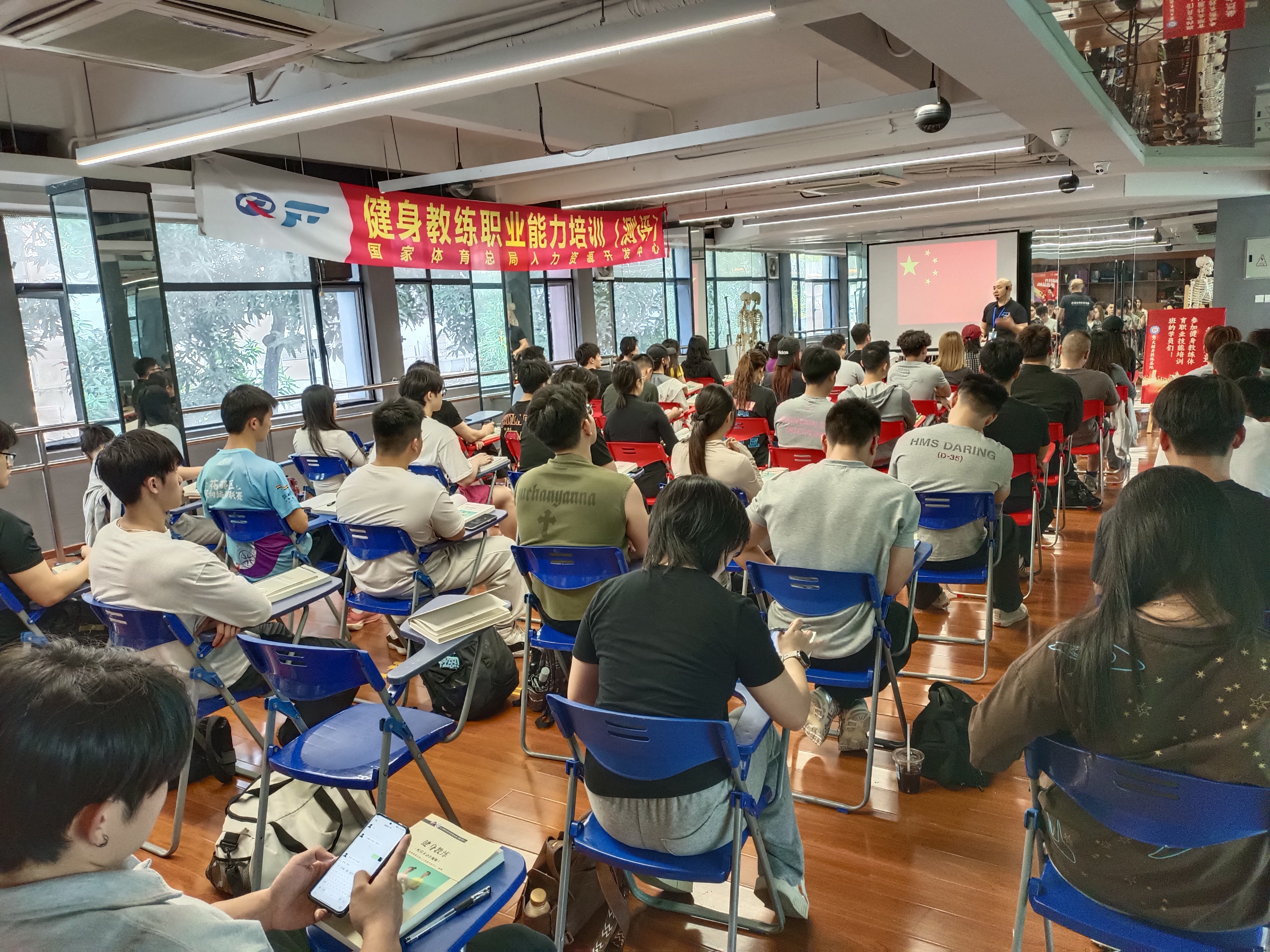 ql-editor-img-center