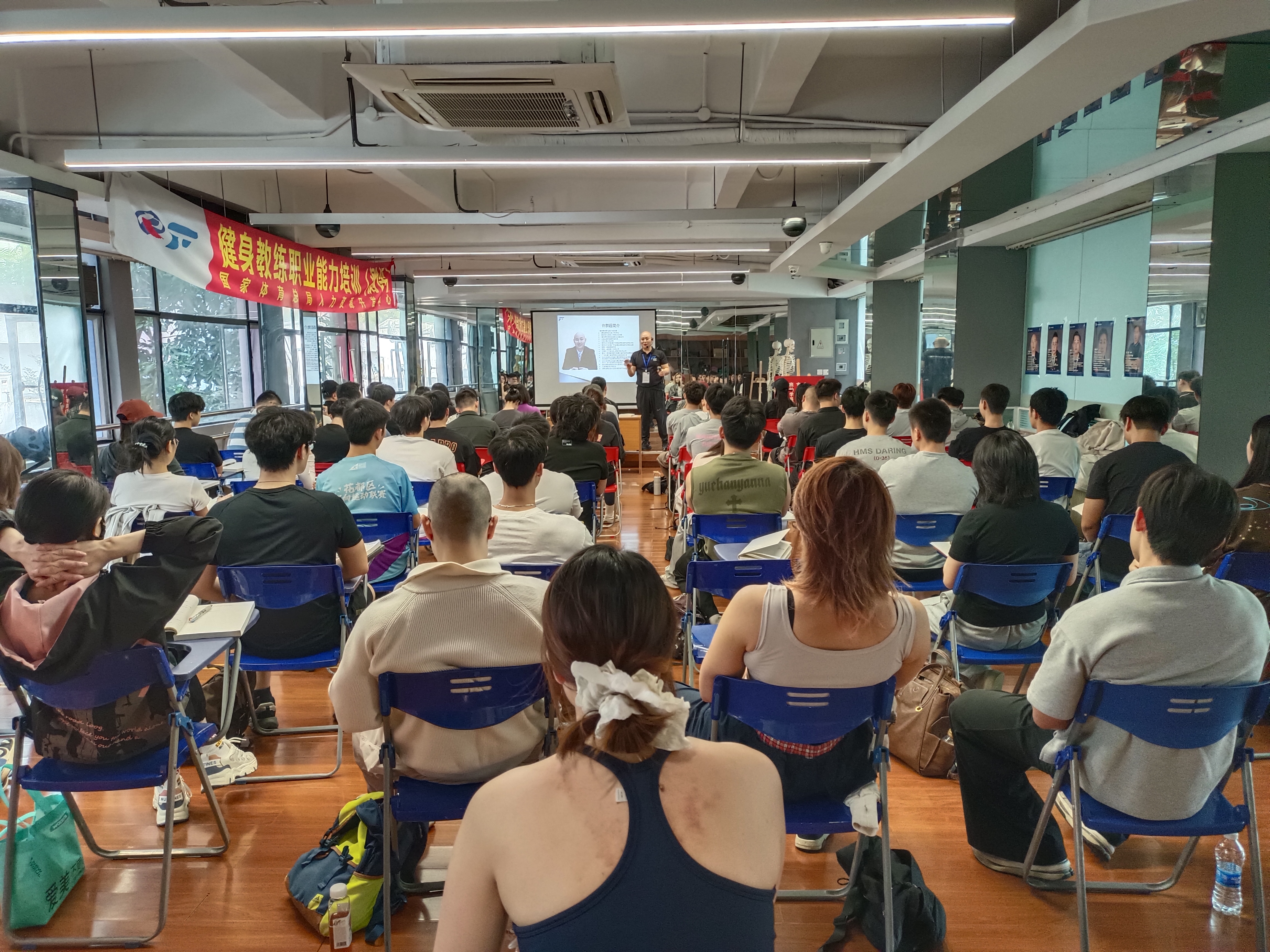 ql-editor-img-center