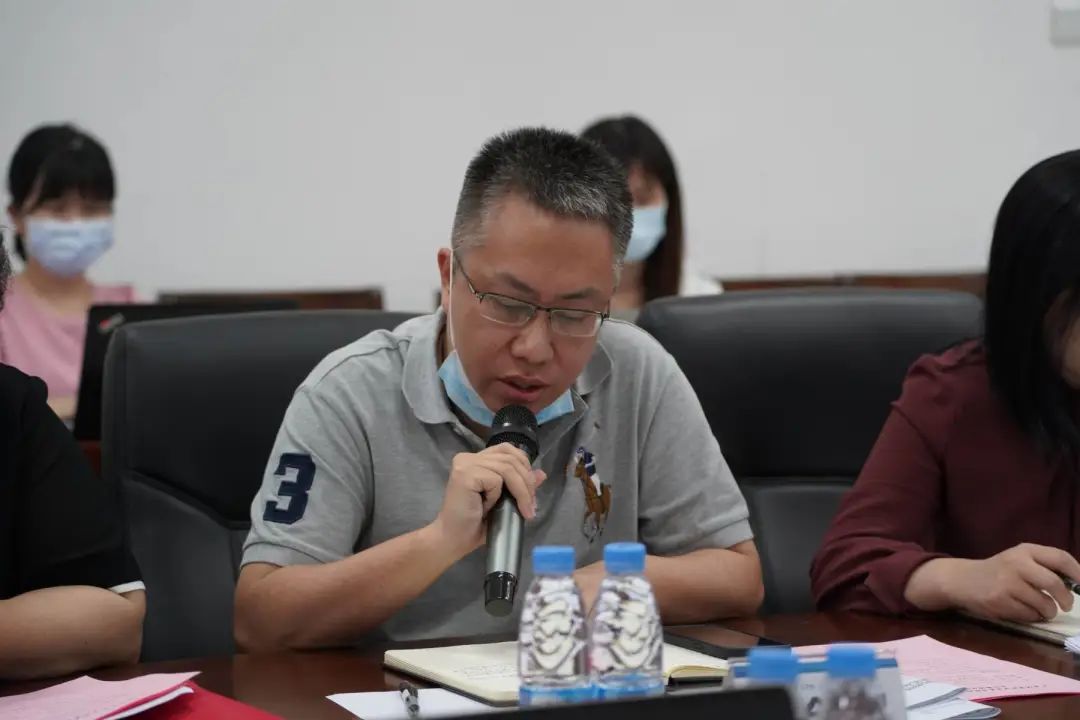 ql-editor-img-center